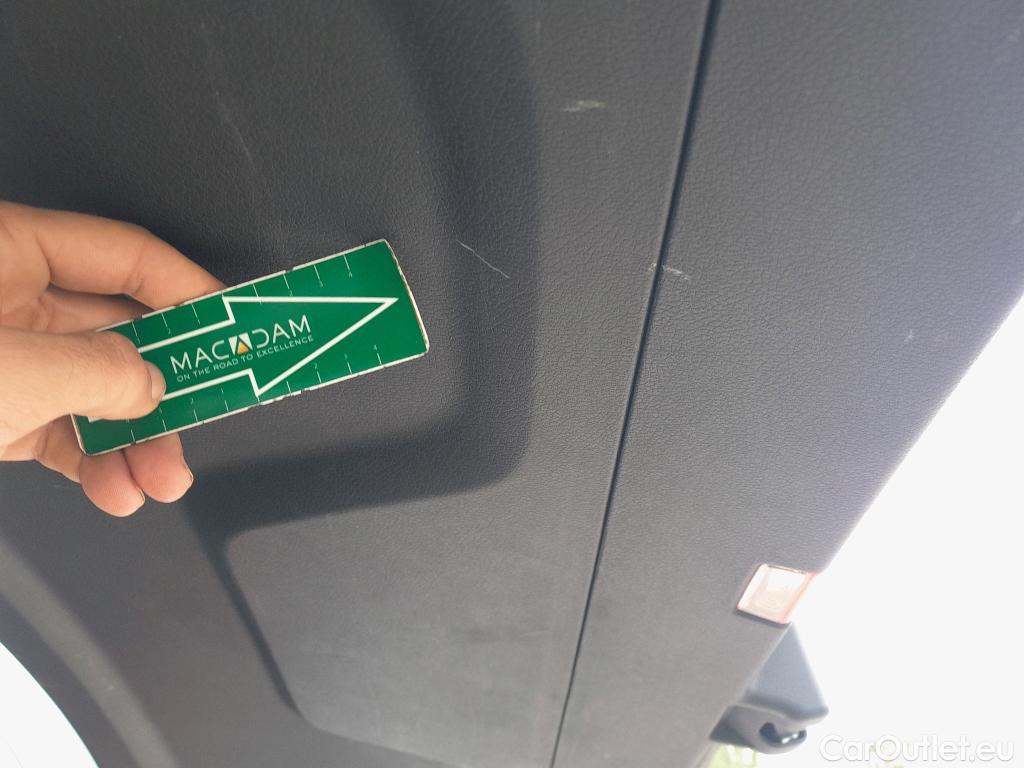  Mercedes  G-Klasee MERCEDES-BENZ GLE / 2018 / 5P / todoterreno GLE 350 de 4MATIC (Híbrido Enchufable) #13