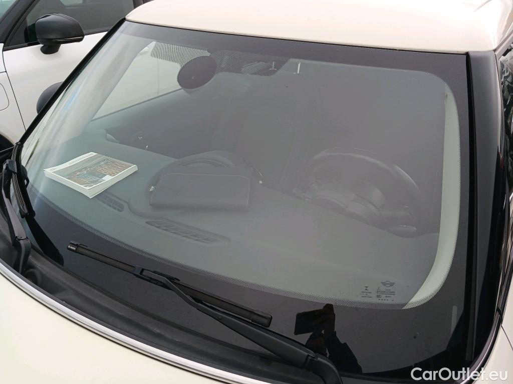  Mini  Cooper MINI MINI 5p 4G berlina con portón ONE D 5 PUERTAS #1