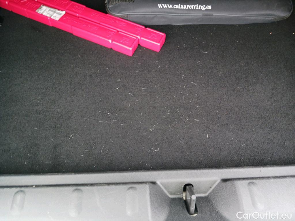  Mini  Cooper MINI MINI 5p 4G berlina con portón ONE D 5 PUERTAS #11