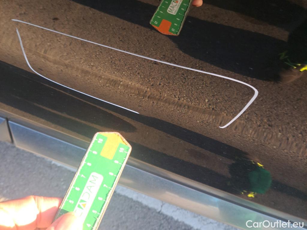  Hyundai  Santa Fe HYUNDAI  / 2021 / 5P / todoterreno 1.6 TGDi PHEV Tecno Auto 4x4 #2