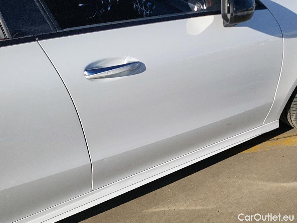  Mercedes  CLA-Klasse MERCEDES-BENZ CLA / 2019 / 4P / coupé CLA 200 D DCT #9