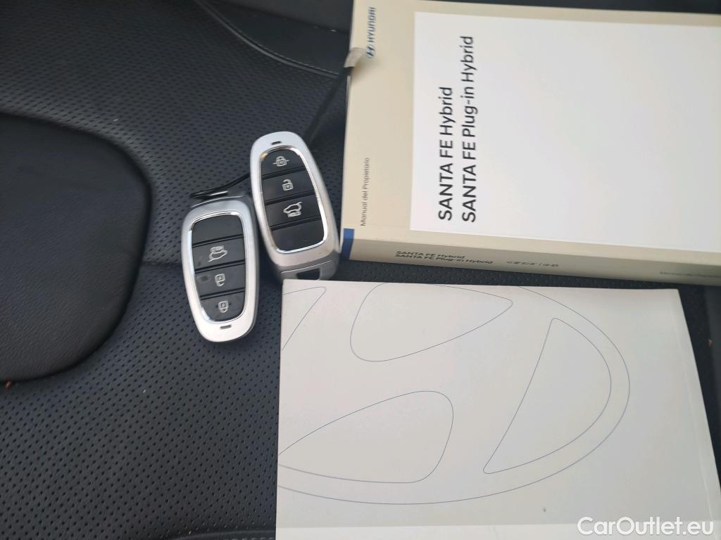  Hyundai  Santa Fe HYUNDAI  / 2021 / 5P / todoterreno 1.6 TGDi PHEV Tecno Auto 4x4 #10