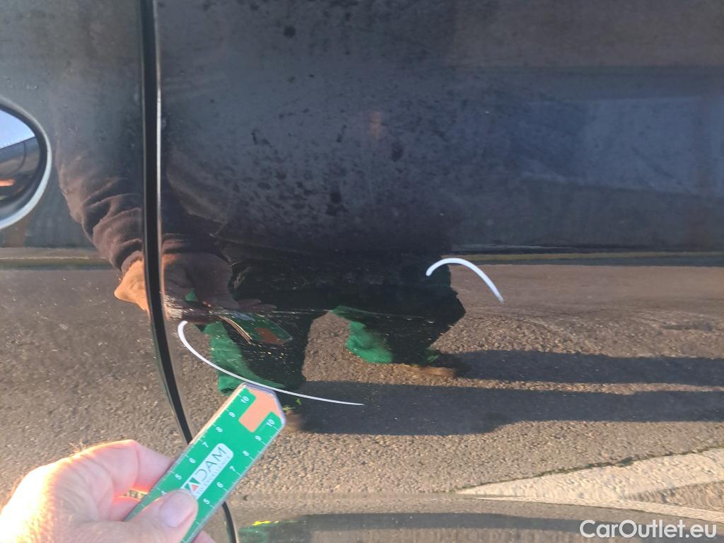  Hyundai  Santa Fe HYUNDAI  / 2021 / 5P / todoterreno 1.6 TGDi PHEV Tecno Auto 4x4 #14