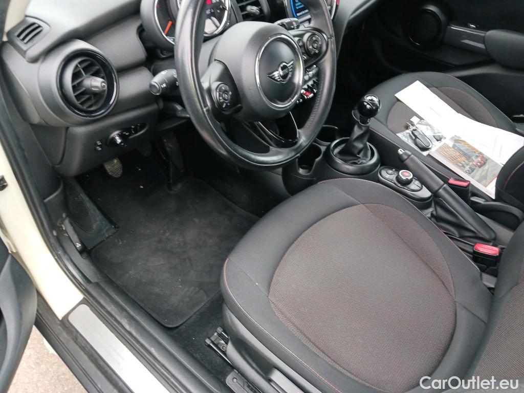  Mini  Cooper MINI MINI 5p 4G berlina con portón ONE D 5 PUERTAS #13