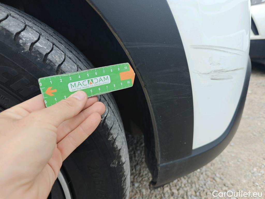  Citroen  C3  Feel 1.2 PureTech 80CV MT5 E6d #19