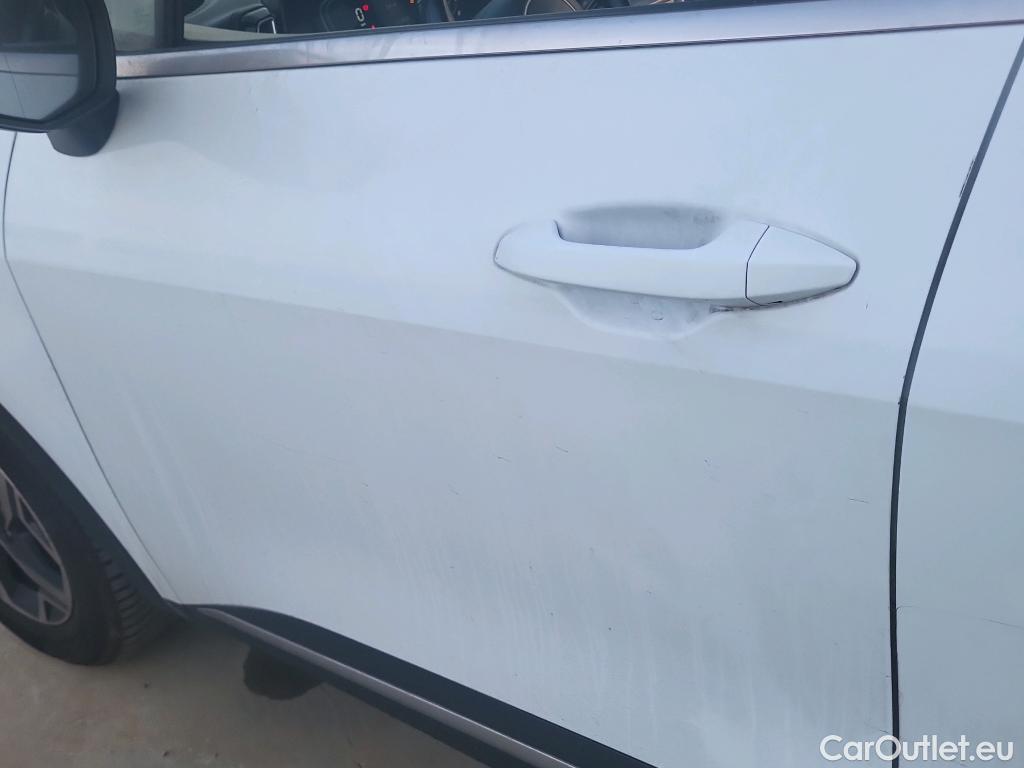  KIA  Sportage  Business 1.6 CRDi 135CV AT7 E6d #17