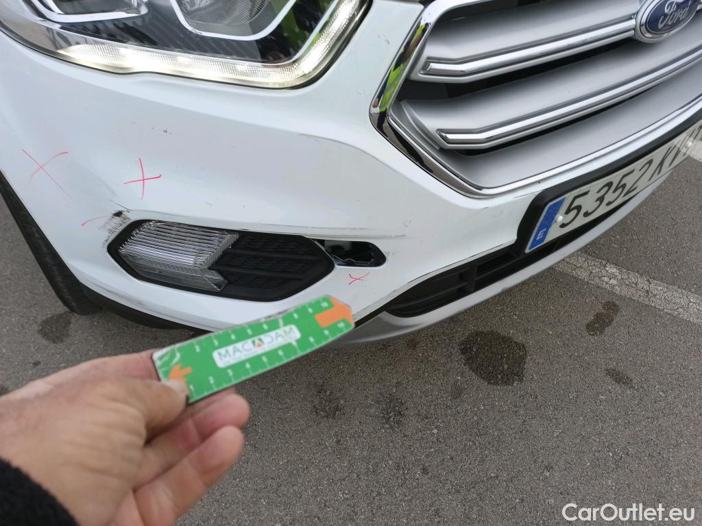  Ford  Kuga FORD  / 2016 / 5P / todoterreno 1.5 EcoBoost 88kW 4x2 Trend+ (CX) #37