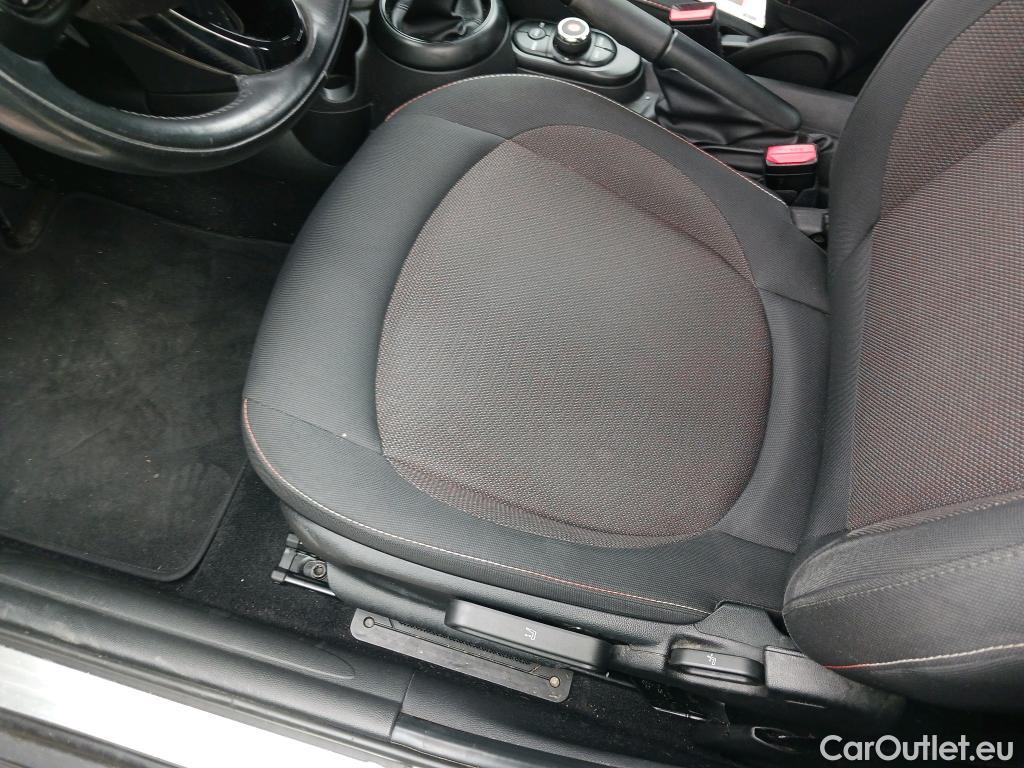  Mini  Cooper MINI MINI 5p 4G berlina con portón ONE D 5 PUERTAS #9