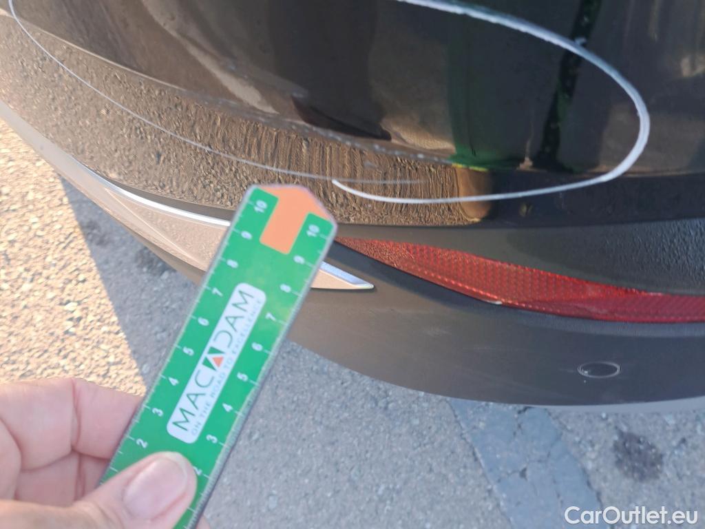  Hyundai  Santa Fe HYUNDAI  / 2021 / 5P / todoterreno 1.6 TGDi PHEV Tecno Auto 4x4 #18