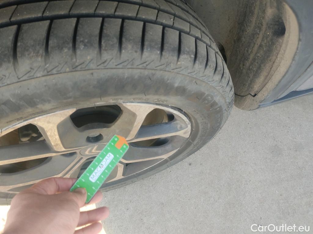  Citroen  C3  Aircross C-Series 1.2 PureTech 110CV MT6 E6d #6