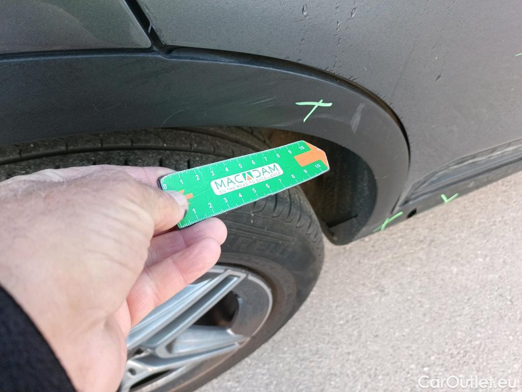  Mercedes  G-Klasee MERCEDES-BENZ Clase GLC / 2019 / 5P / todoterreno GLC 300 de 4MATIC #41