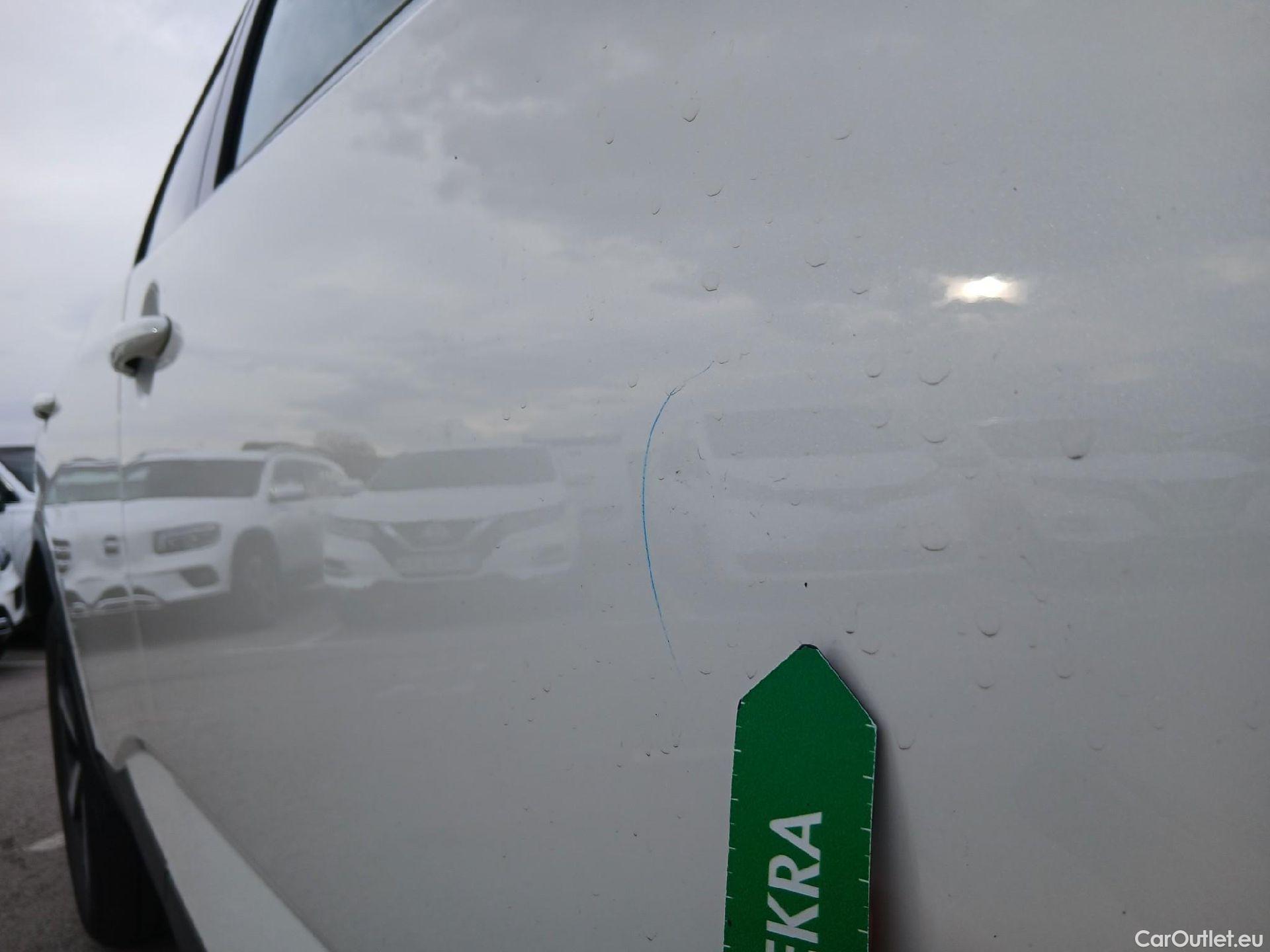  Nissan  Qashqai NISSAN  / 2021 / 5P / todoterreno DIG-T 103kW N-Connecta (Comfort Pack) #18