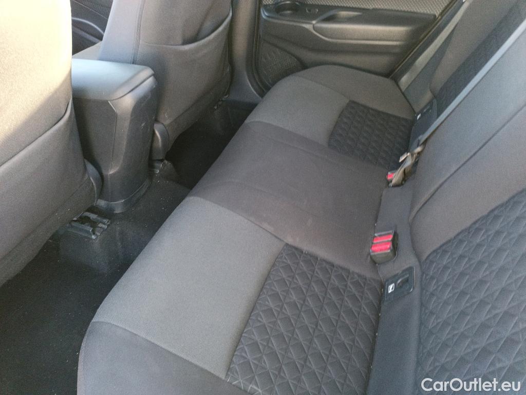  Toyota  C-HR TOYOTA  / 2019 / 5P / todoterreno 1.8 125H Advance #10