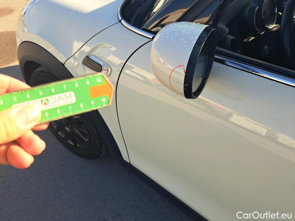  Mini  Cooper MINI MINI / 2014 / 5P / berlina con portón ONE 5 PUERTAS (CX) #39