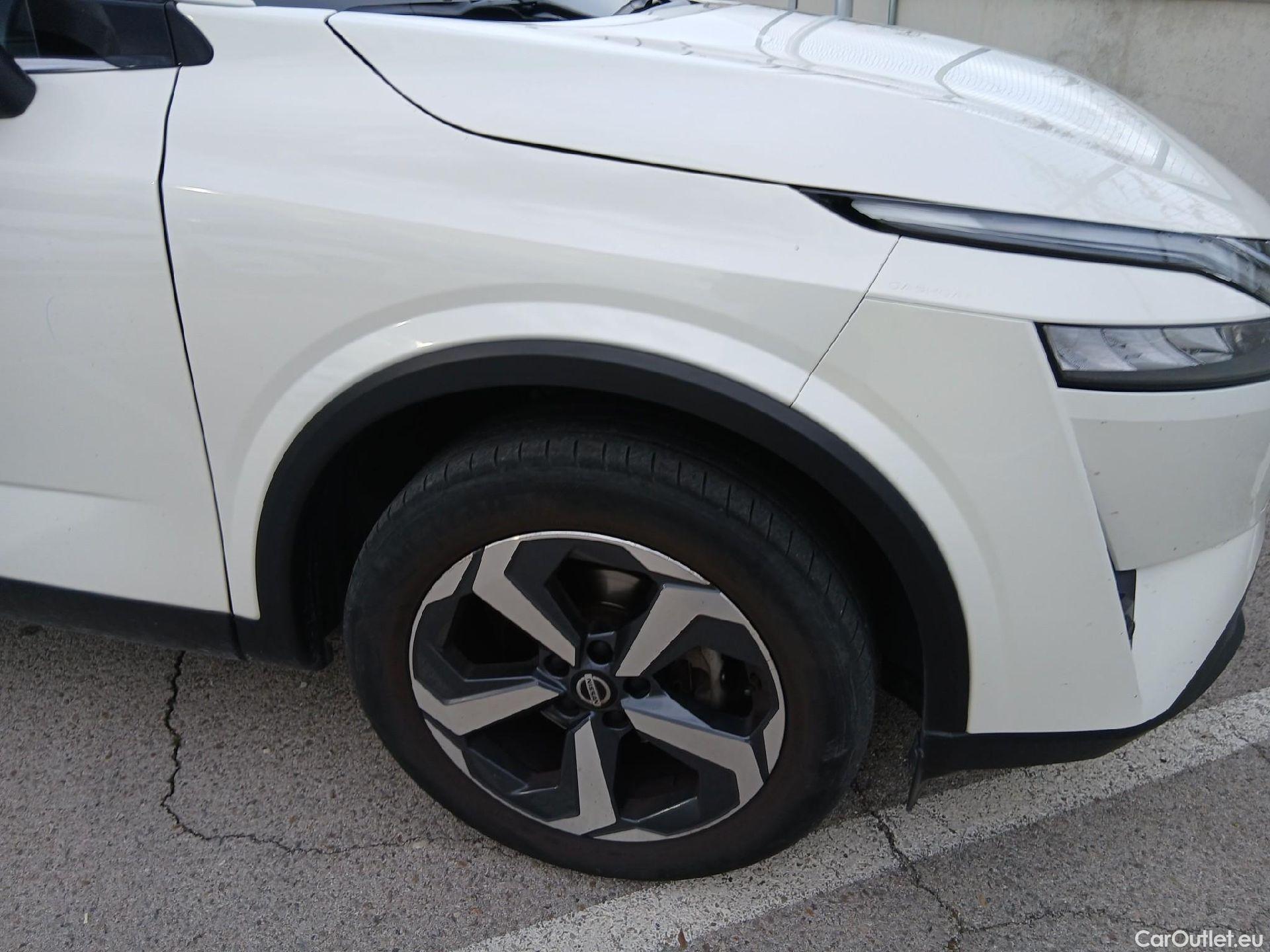  Nissan  Qashqai NISSAN  / 2021 / 5P / todoterreno DIG-T 103kW N-Connecta (Comfort Pack) #21