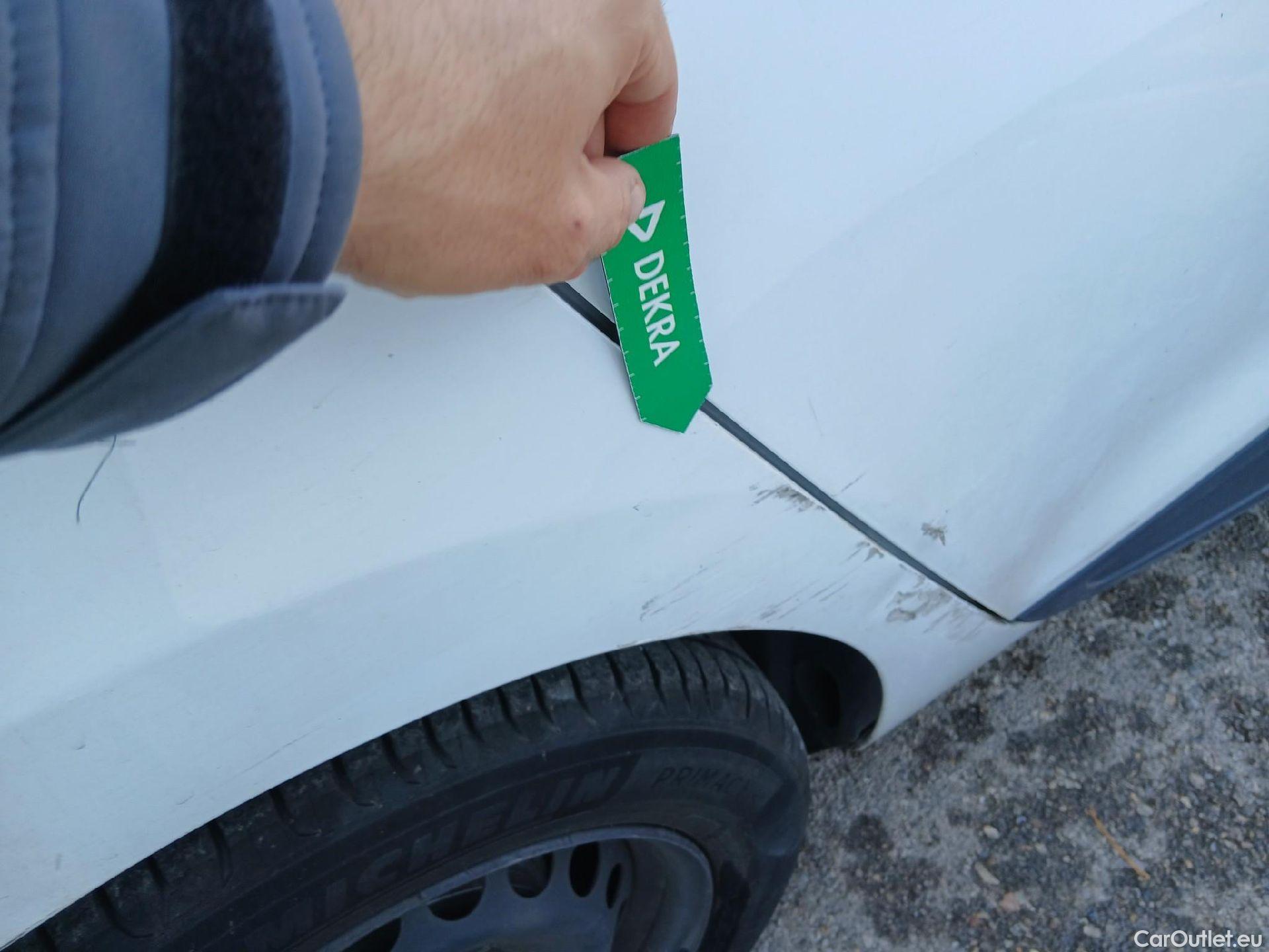  Renault  Clio  IV Business 1.5 dCi 90CV MT5 E6 #22