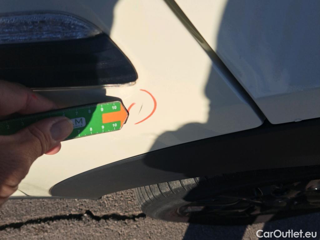  Mini  Cooper MINI MINI / 2014 / 5P / berlina con portón ONE 5 PUERTAS (CX) #42