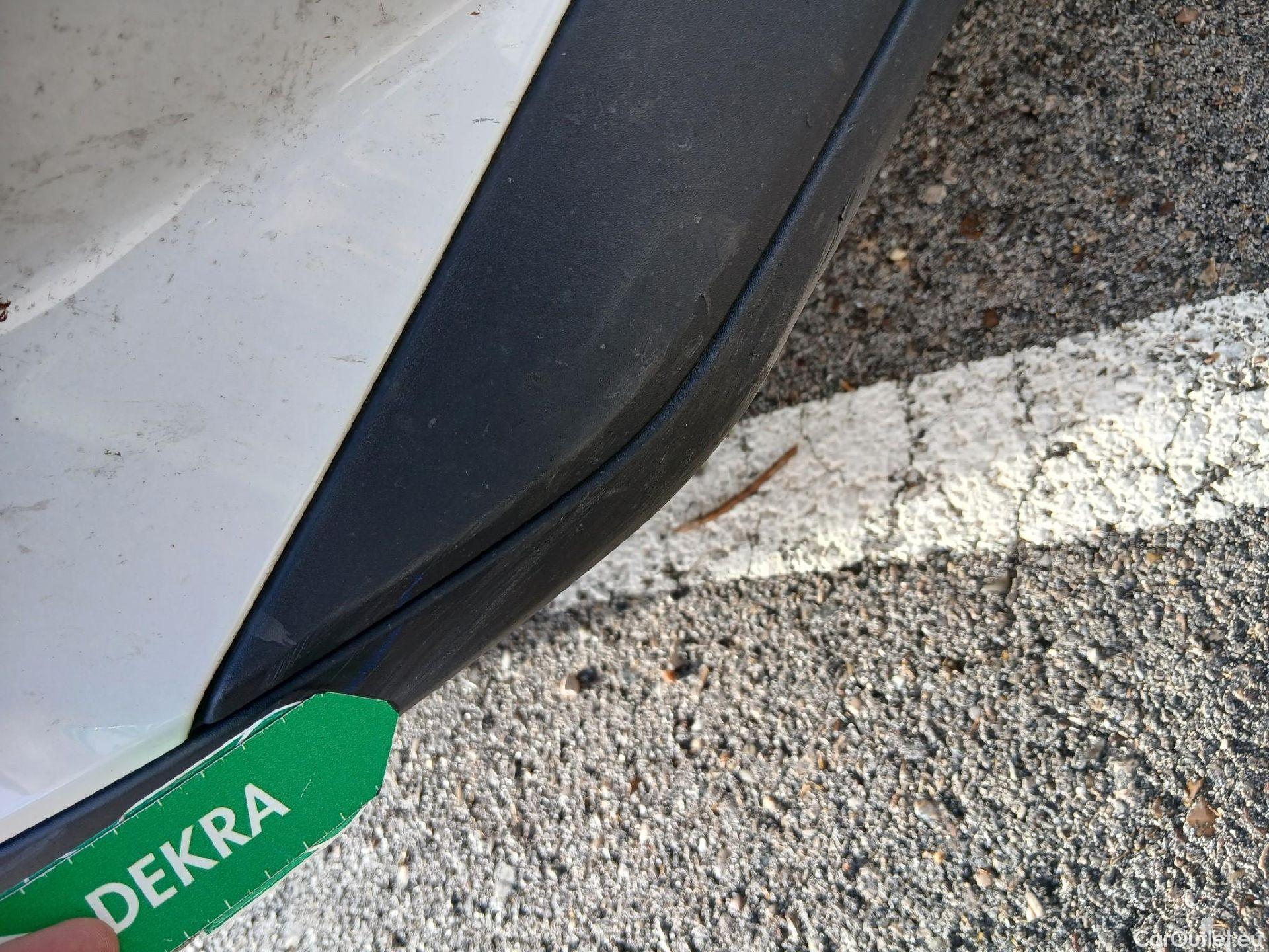  Peugeot  2008  Active Pack 1.5 HDi 110CV MT6 E6d #14