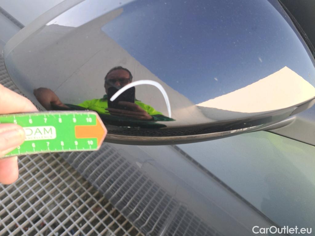  Opel  Corsa OPEL  / 2019 / 5P / berlina con portón 1.5D DT 74kW (100CV) Elegance (AC2) #37