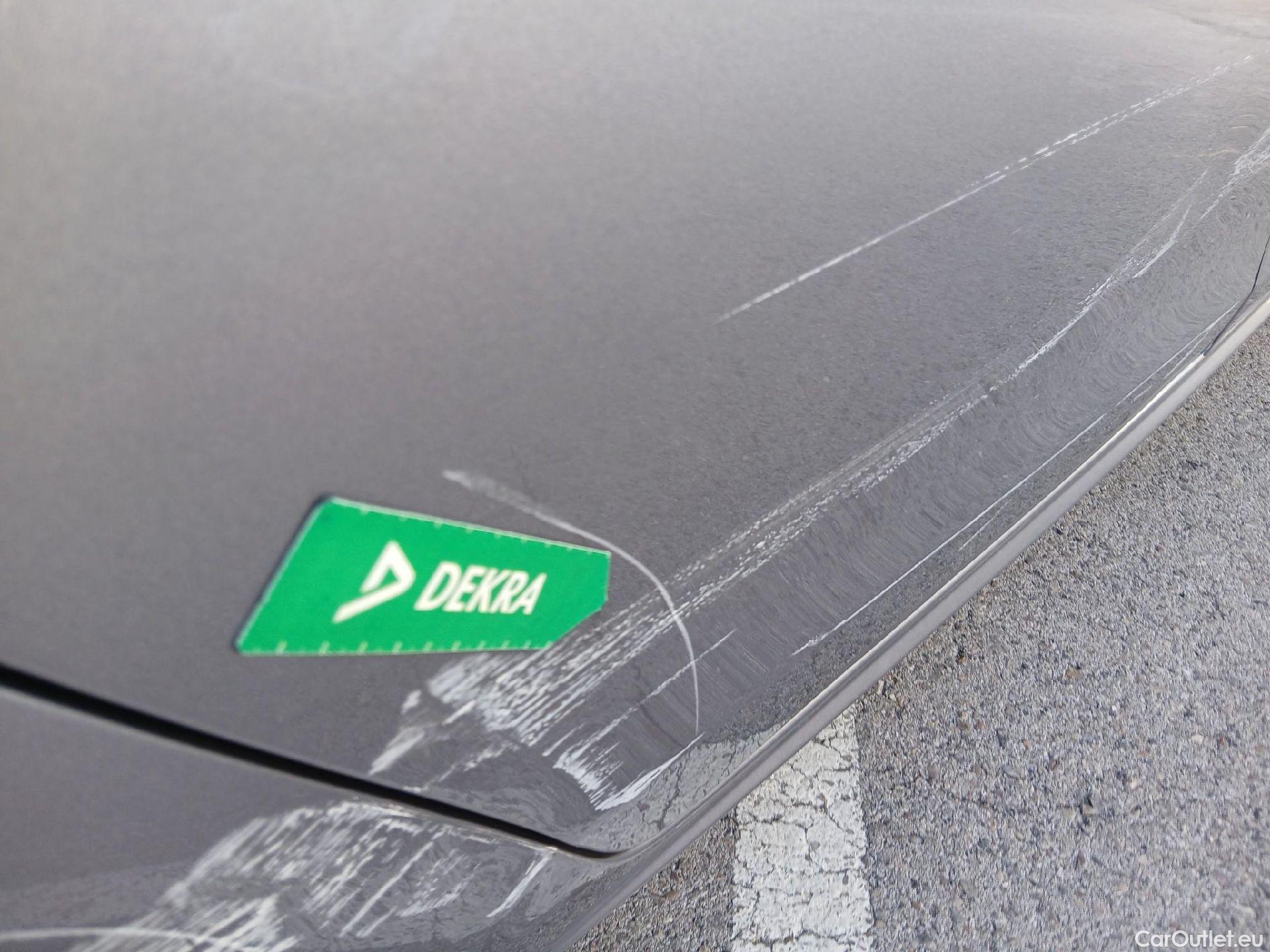  Peugeot  508 PEUGEOT  / 2018 / 5P / familiar SW Active Pack PureTech 130 S&S EAT8 #25