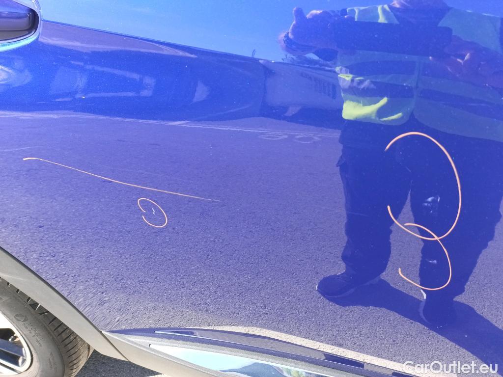  Peugeot  3008 PEUGEOT  Hybrid / 2016 / 5P / todoterreno 225 e-EAT8 Allure #16