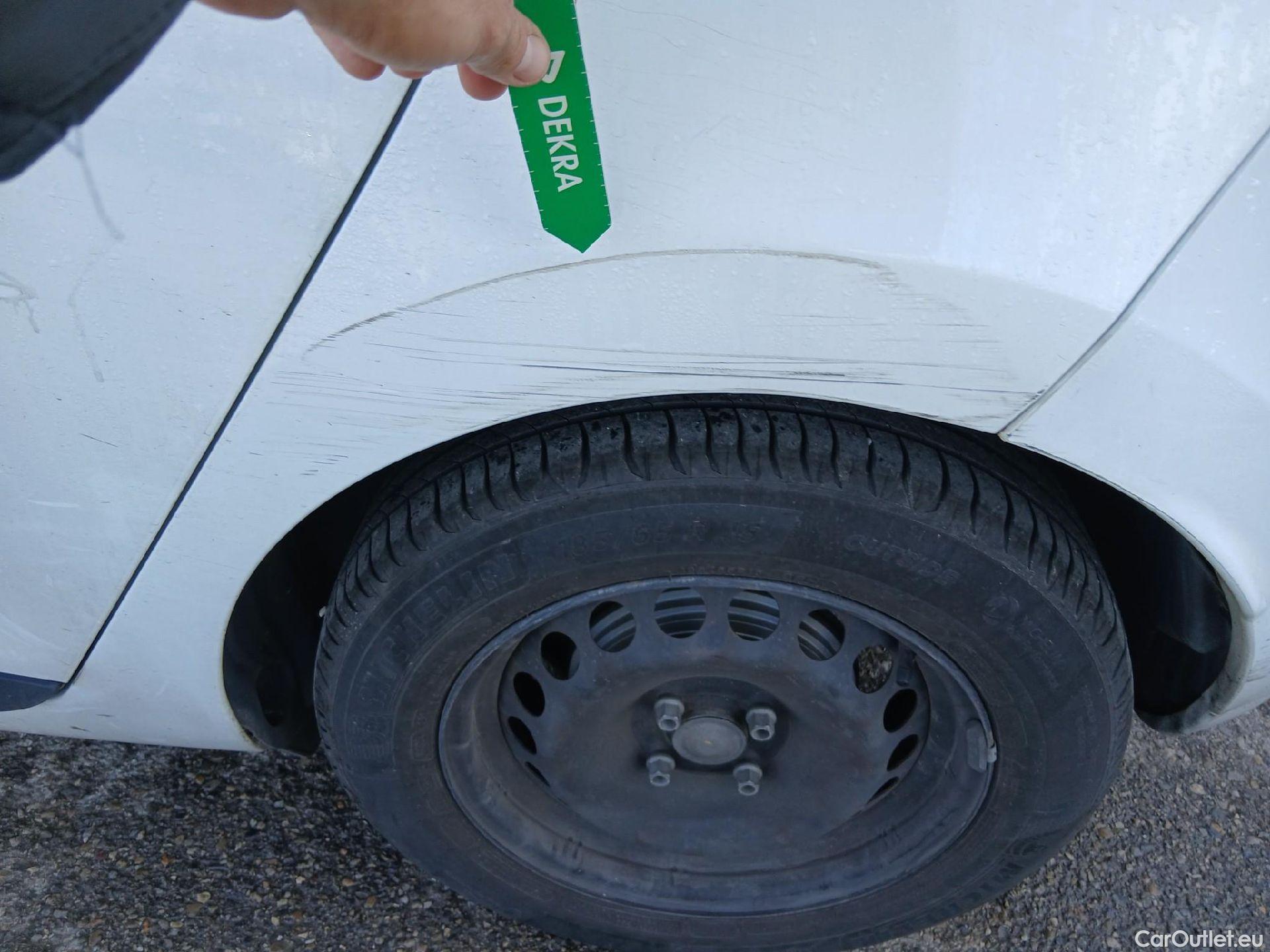  Renault  Clio  IV Business 1.5 dCi 90CV MT5 E6 #11