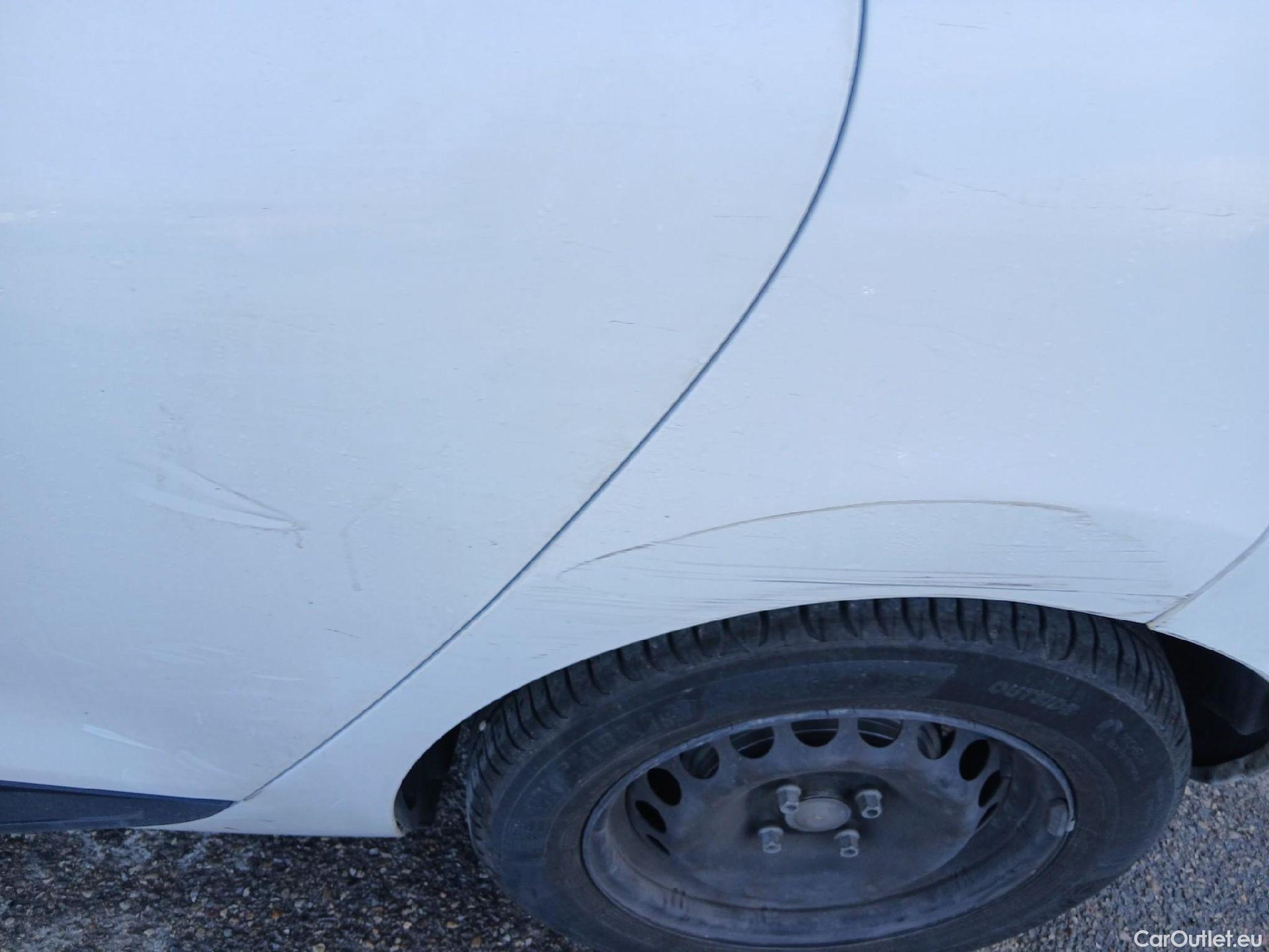  Renault  Clio  IV Business 1.5 dCi 90CV MT5 E6 #12