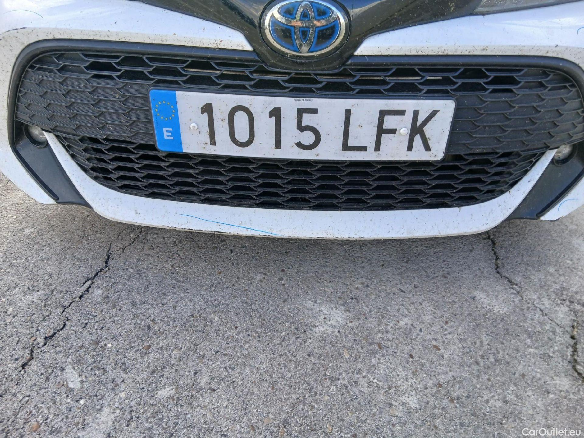  Toyota  Corolla TOYOTA  / 2019 / 5P / berlina con portón 1.8 125H BUSINESS PLUS E-CVT #7