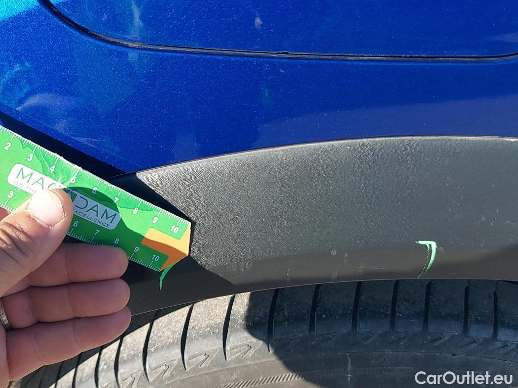  Renault  Captur RENAULT  / 2020 / 5P / todoterreno Intens TCe 90 #43