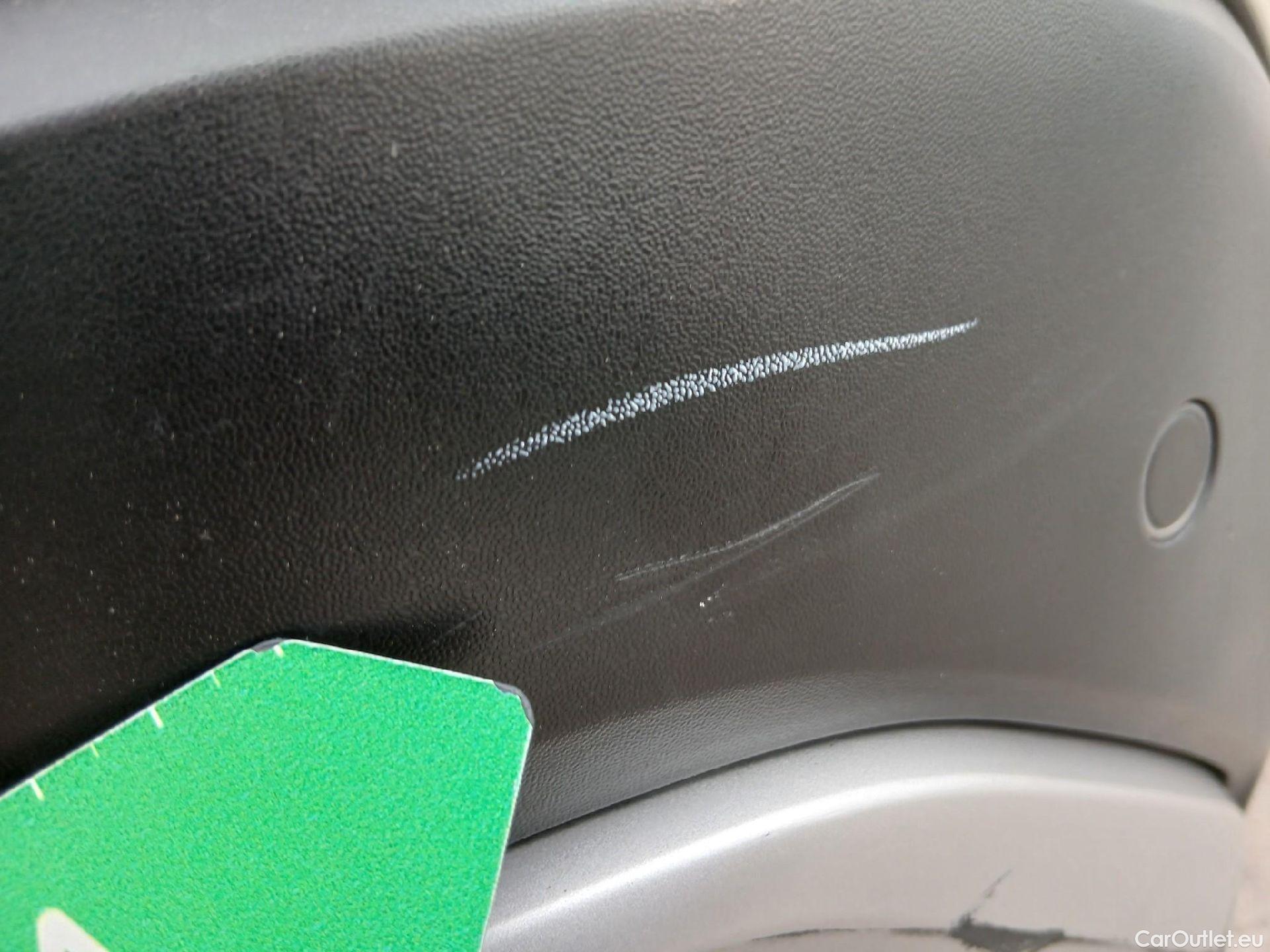  Nissan  Qashqai NISSAN  / 2021 / 5P / todoterreno DIG-T 103kW N-Connecta (Comfort Pack) #10