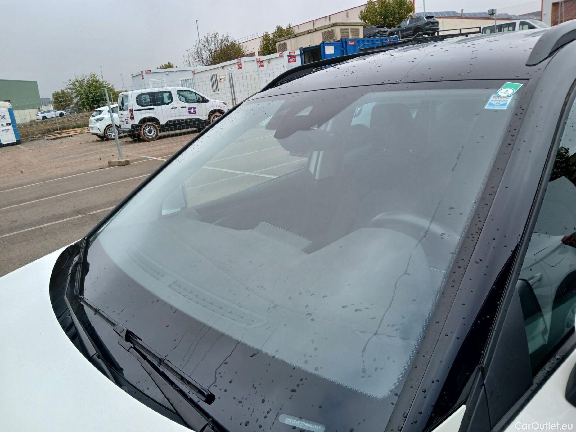  Seat  Arona SEAT  / 2017 / 5P / todoterreno 1.0 TSI 81kW (110CV) Style Plus (AC) #2