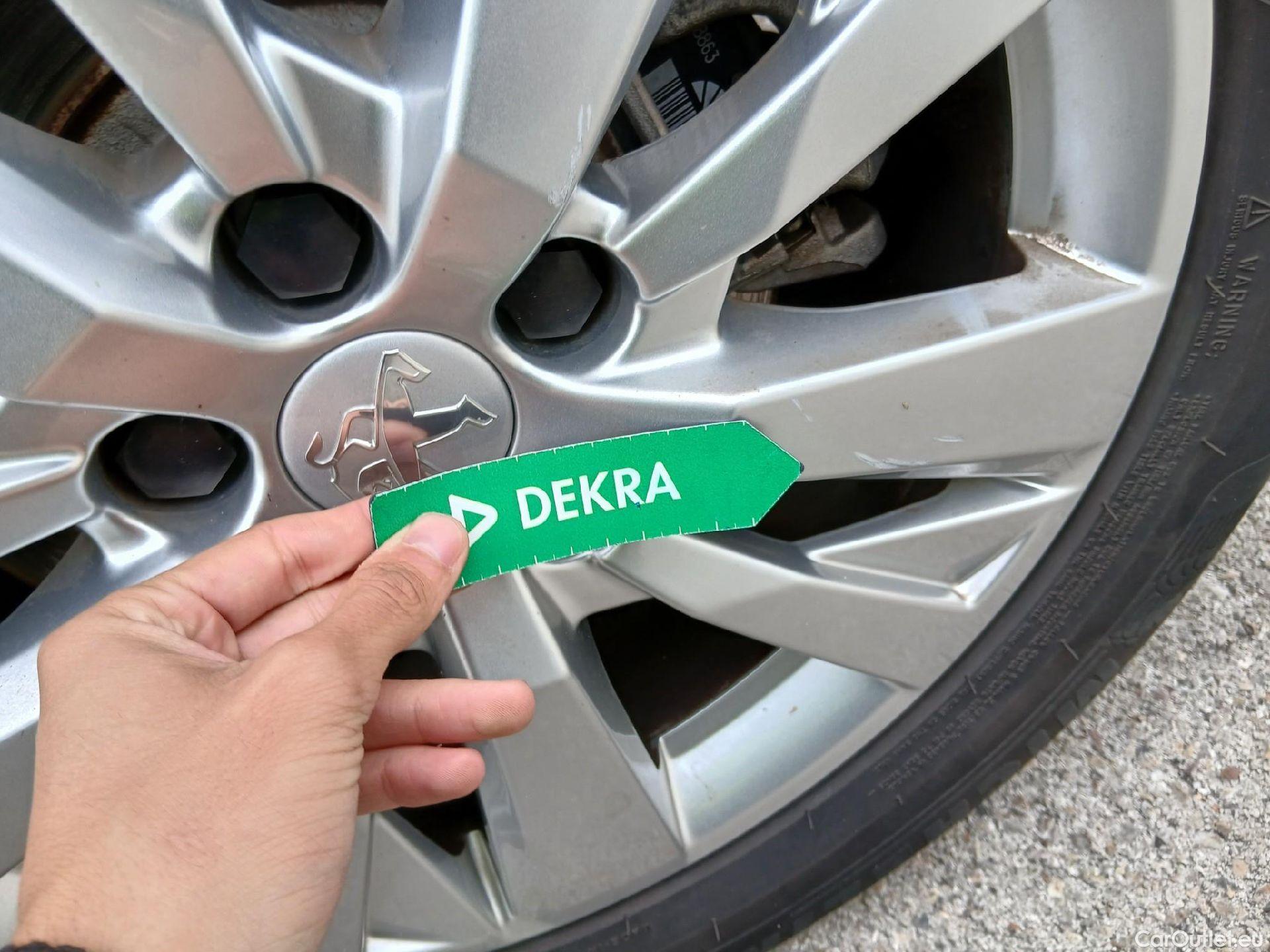  Peugeot  3008 PEUGEOT  / 2020 / 5P / todoterreno 1.5 BlueHDi 96kW (130CV) S&S Active Pack #11