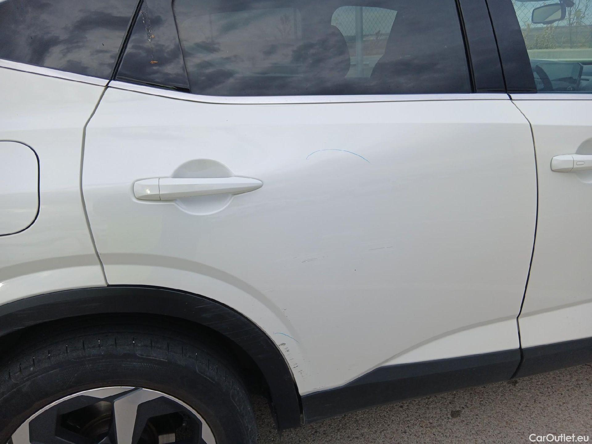  Nissan  Qashqai NISSAN  / 2021 / 5P / todoterreno DIG-T 103kW N-Connecta (Comfort Pack) #17