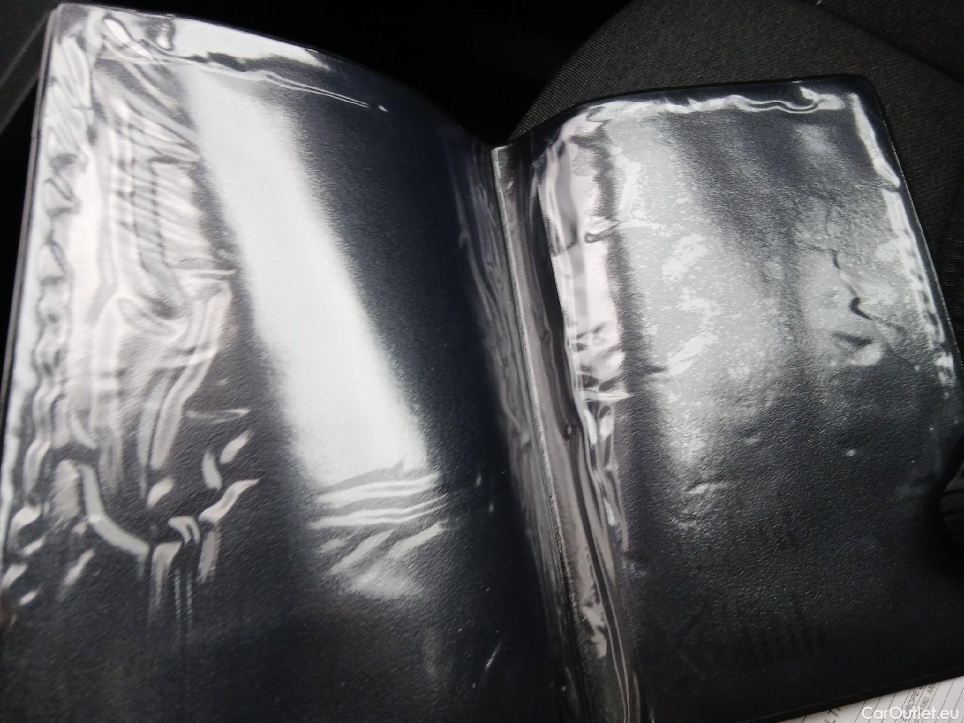  Nissan  Qashqai NISSAN  / 2021 / 5P / todoterreno DIG-T 103kW N-Connecta (Comfort Pack) #1