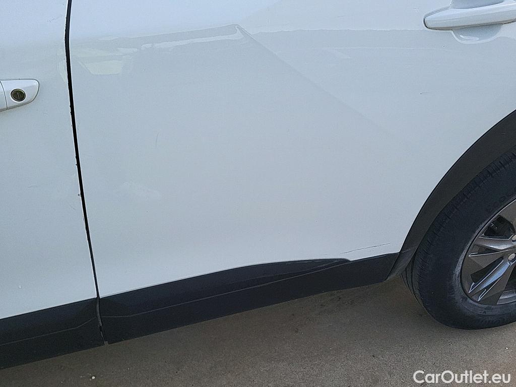  Peugeot  2008 PEUGEOT  / 2019 / 5P / todoterreno Active Pack BlueHDI 81kW (110CV) #15