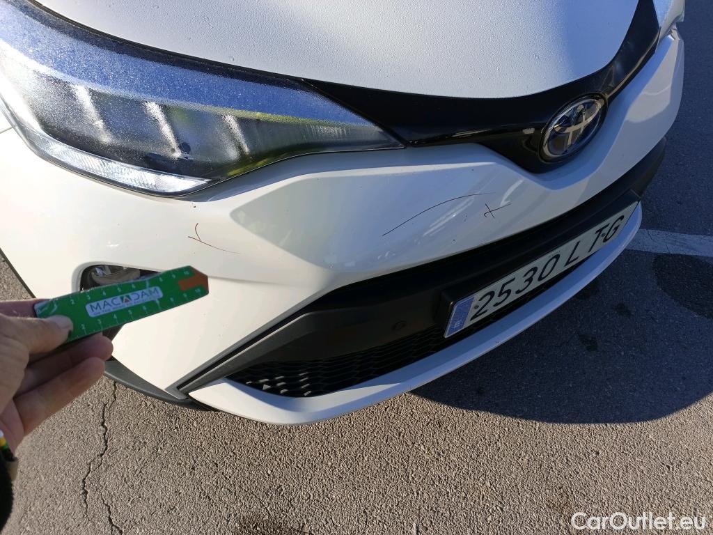  Toyota  C-HR TOYOTA  / 2019 / 5P / todoterreno 1.8 125H Advance #19