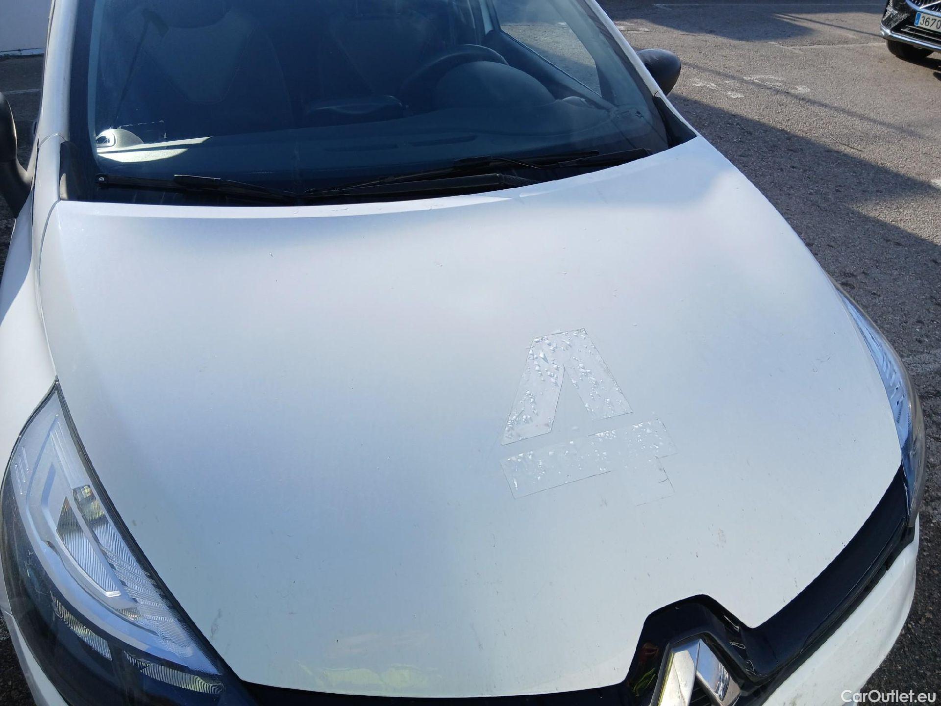  Renault  Clio  IV Business 1.5 dCi 90CV MT5 E6 #1