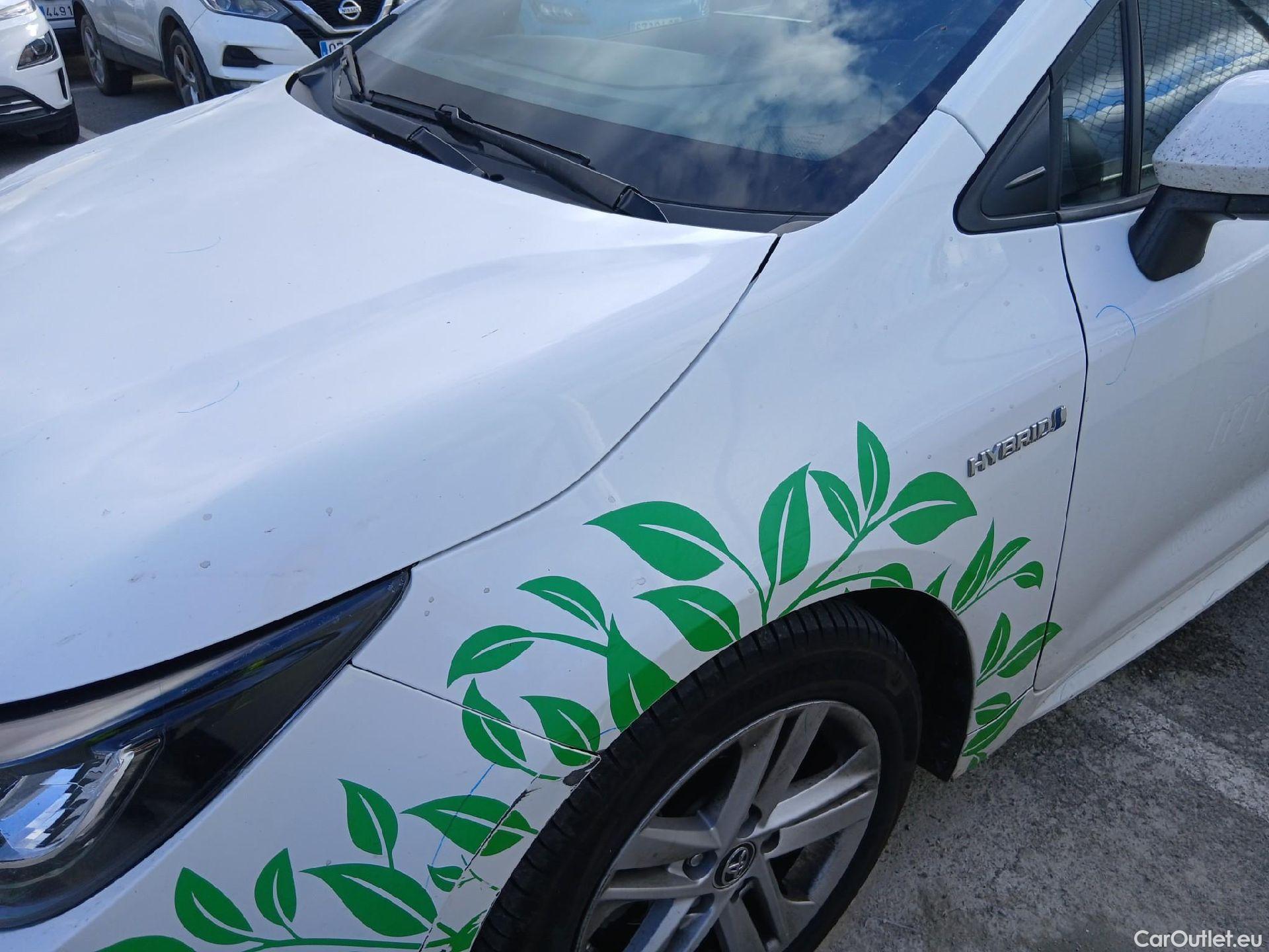  Toyota  Corolla TOYOTA  / 2019 / 5P / berlina con portón 1.8 125H BUSINESS PLUS E-CVT #10