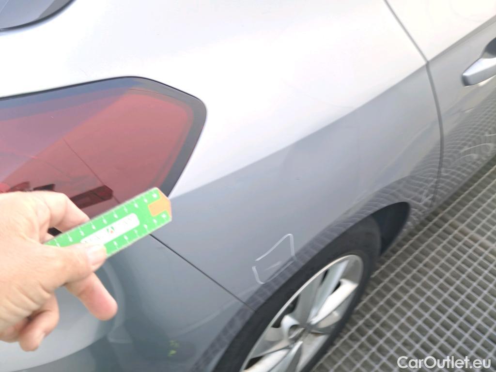  Opel  Corsa OPEL  / 2019 / 5P / berlina con portón 1.5D DT 74kW (100CV) Elegance (AC2) #5