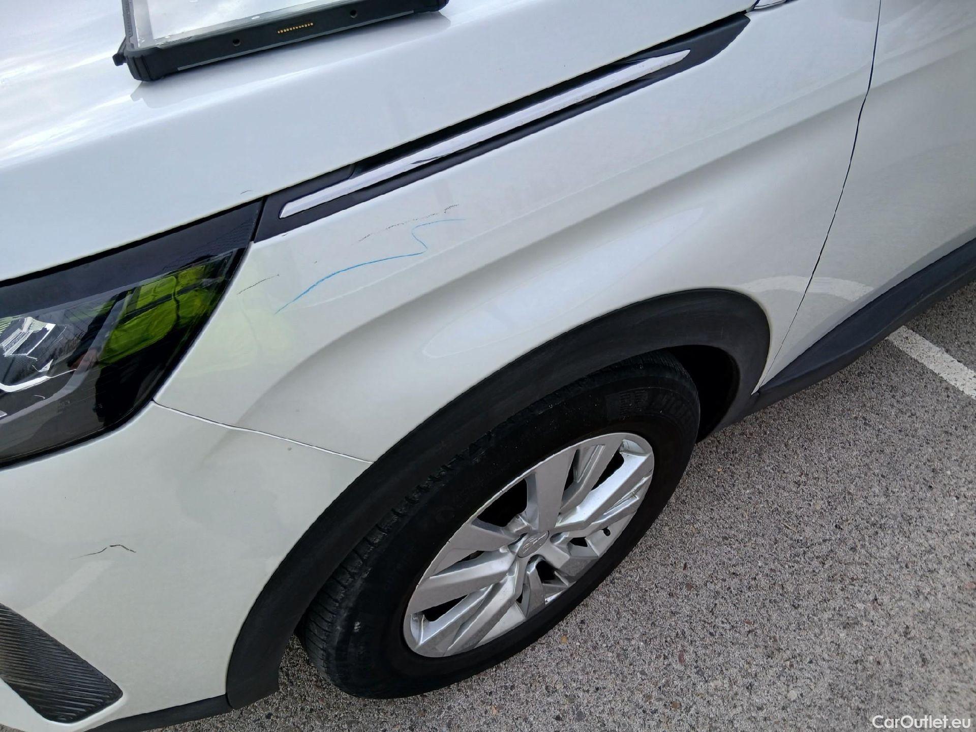  Peugeot  3008 PEUGEOT  / 2020 / 5P / todoterreno 1.5 BlueHDi 96kW (130CV) S&S Active Pack #7