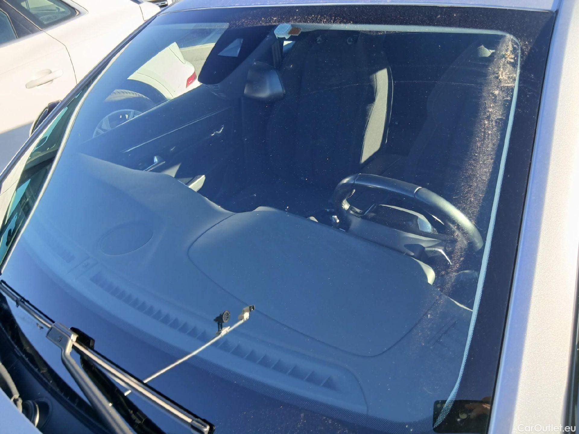  Peugeot  508 PEUGEOT  / 2018 / 5P / familiar SW Active Pack PureTech 130 S&S EAT8 #4