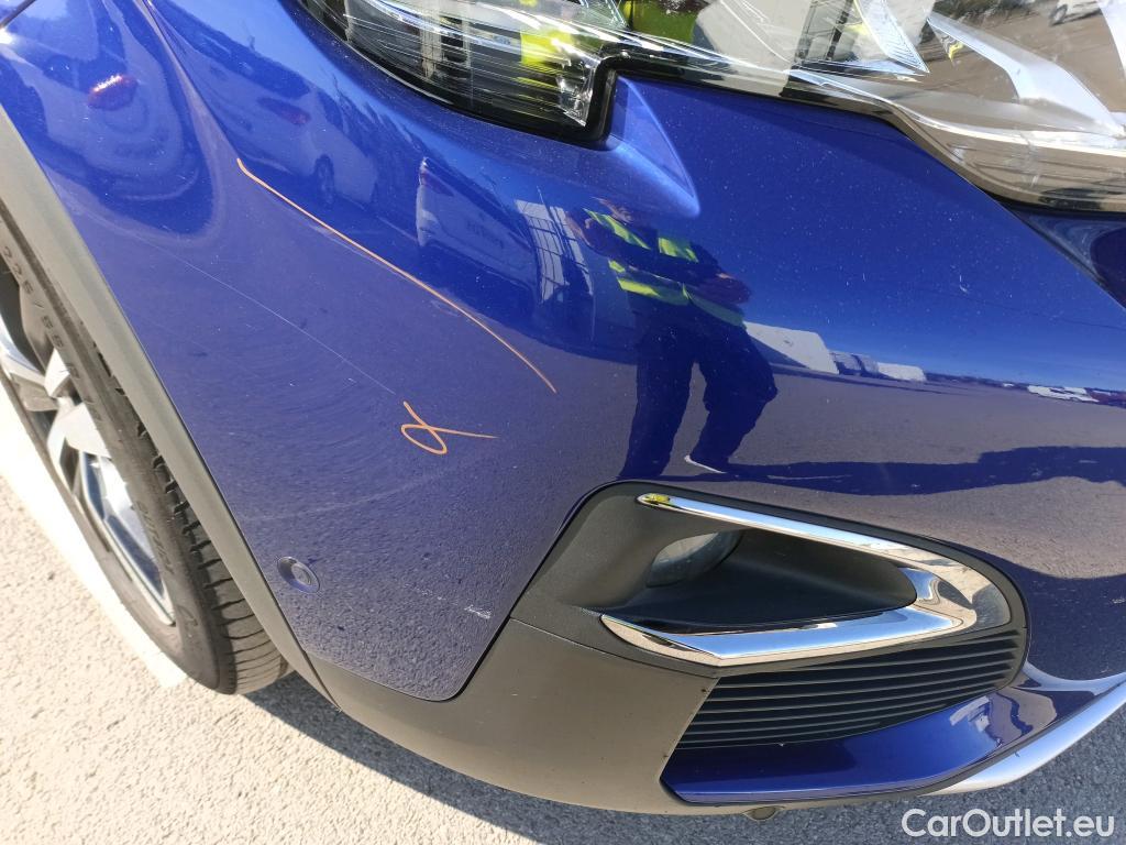  Peugeot  3008 PEUGEOT  Hybrid / 2016 / 5P / todoterreno 225 e-EAT8 Allure #30