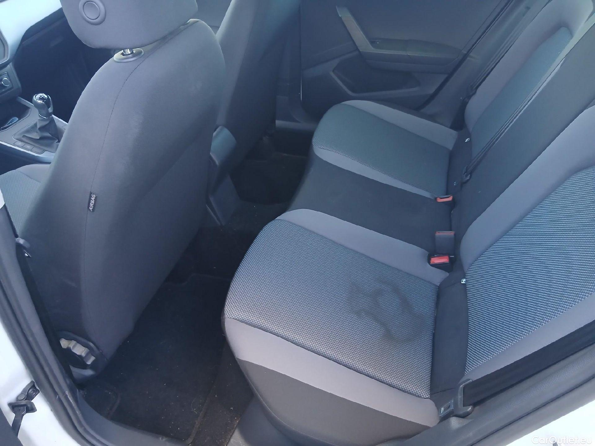  Seat  Arona  Style Edition 1.0 TSI 95CV MT5 E6dT #29