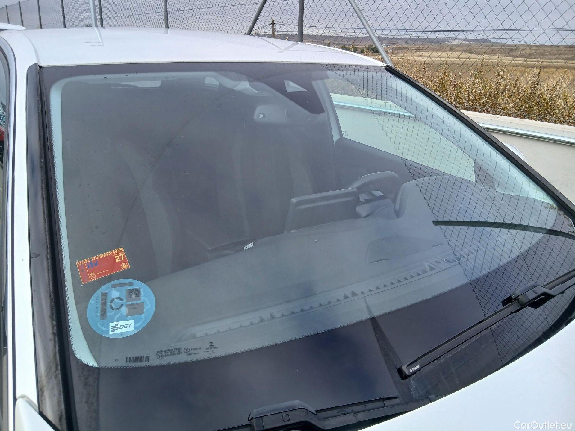  Peugeot  3008 PEUGEOT  / 2020 / 5P / todoterreno 1.5 BlueHDi 96kW (130CV) S&S Active Pack #6