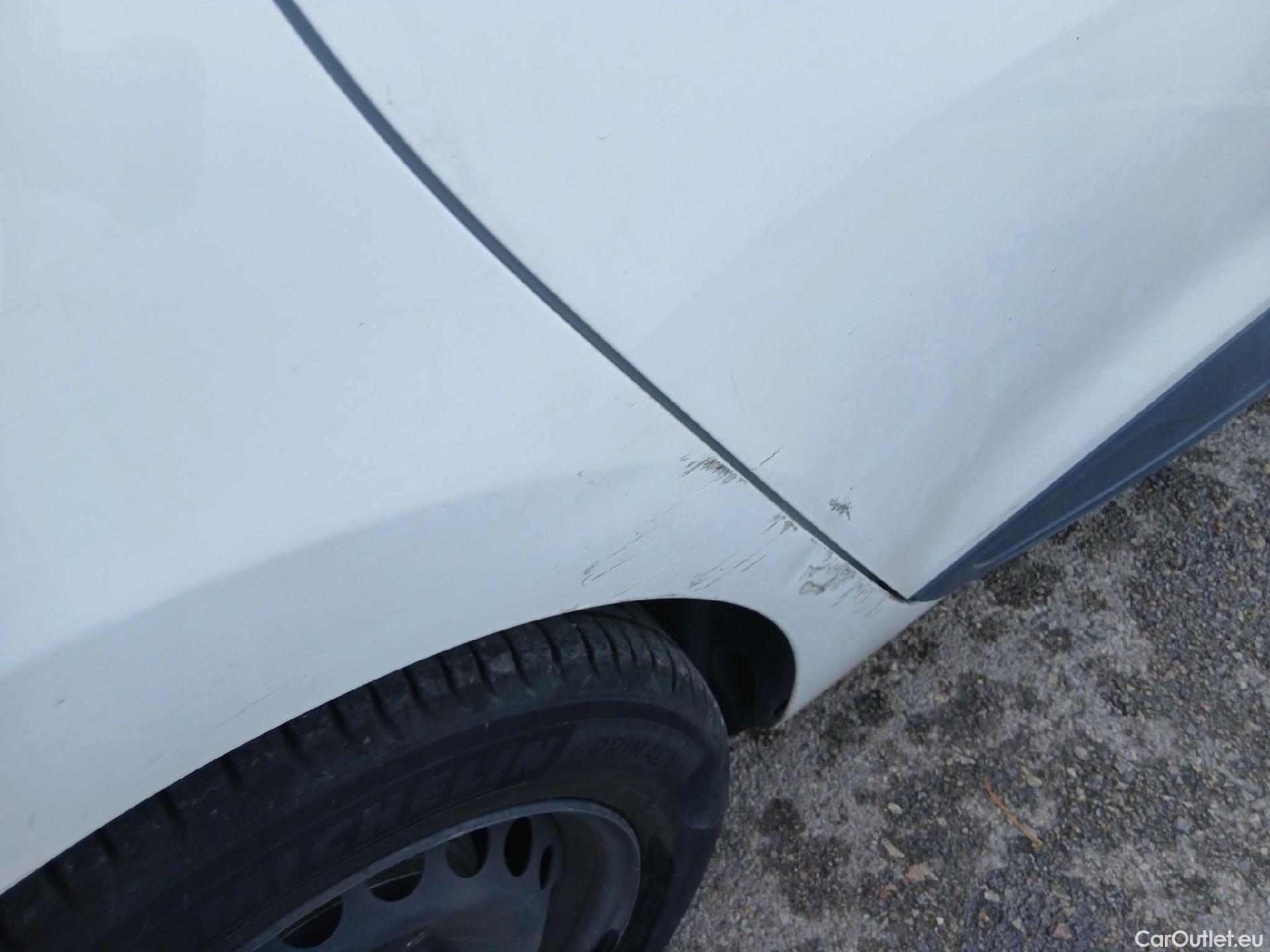  Renault  Clio  IV Business 1.5 dCi 90CV MT5 E6 #21