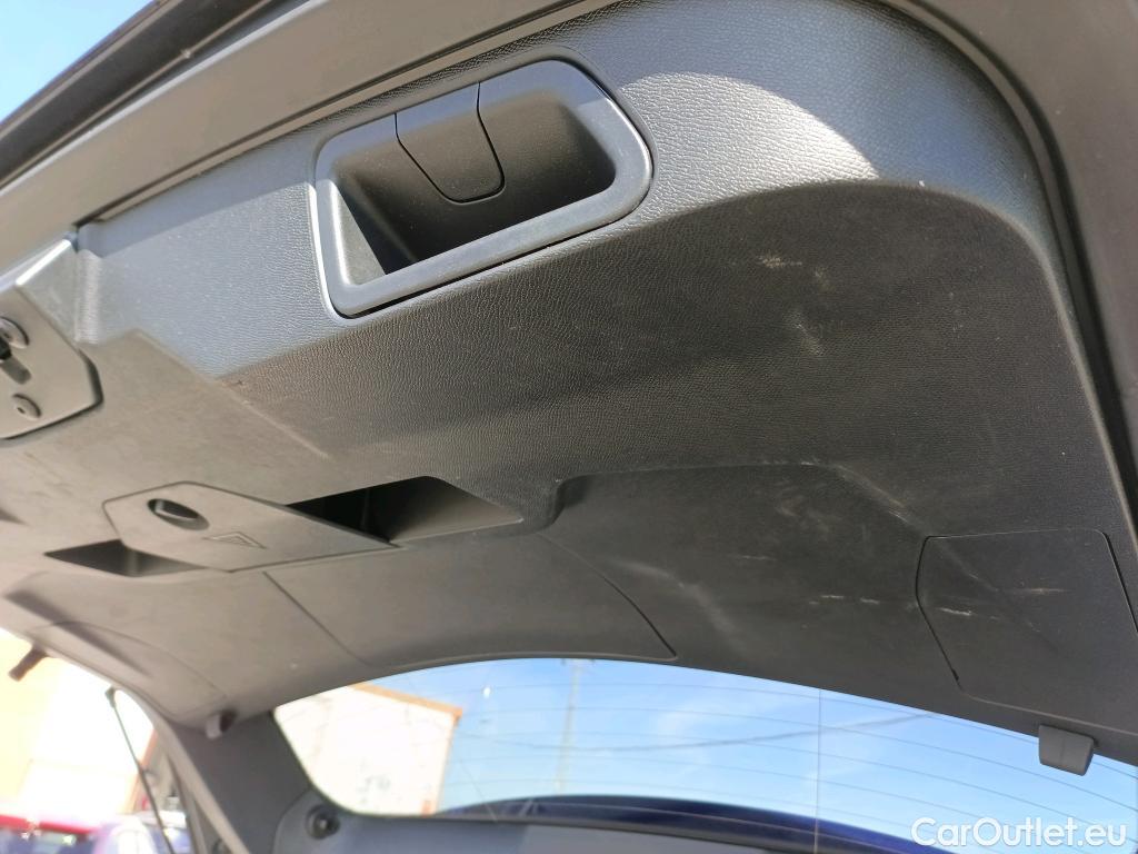  Peugeot  3008 PEUGEOT  Hybrid / 2016 / 5P / todoterreno 225 e-EAT8 Allure #27