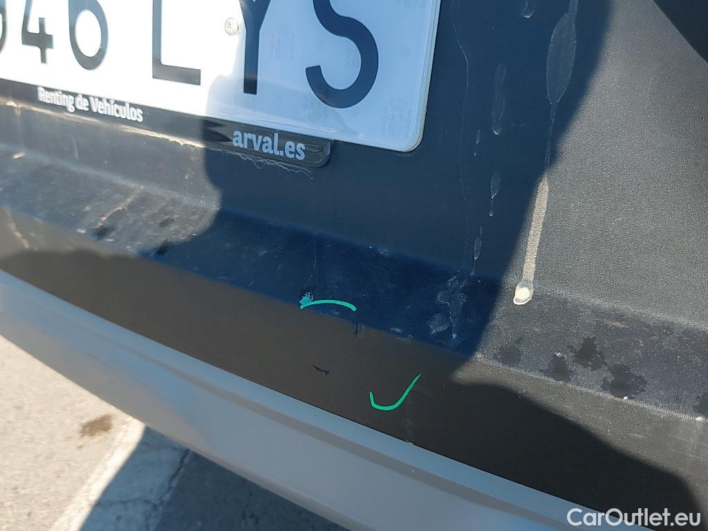  Renault  Captur RENAULT  / 2020 / 5P / todoterreno Intens TCe 90 #3