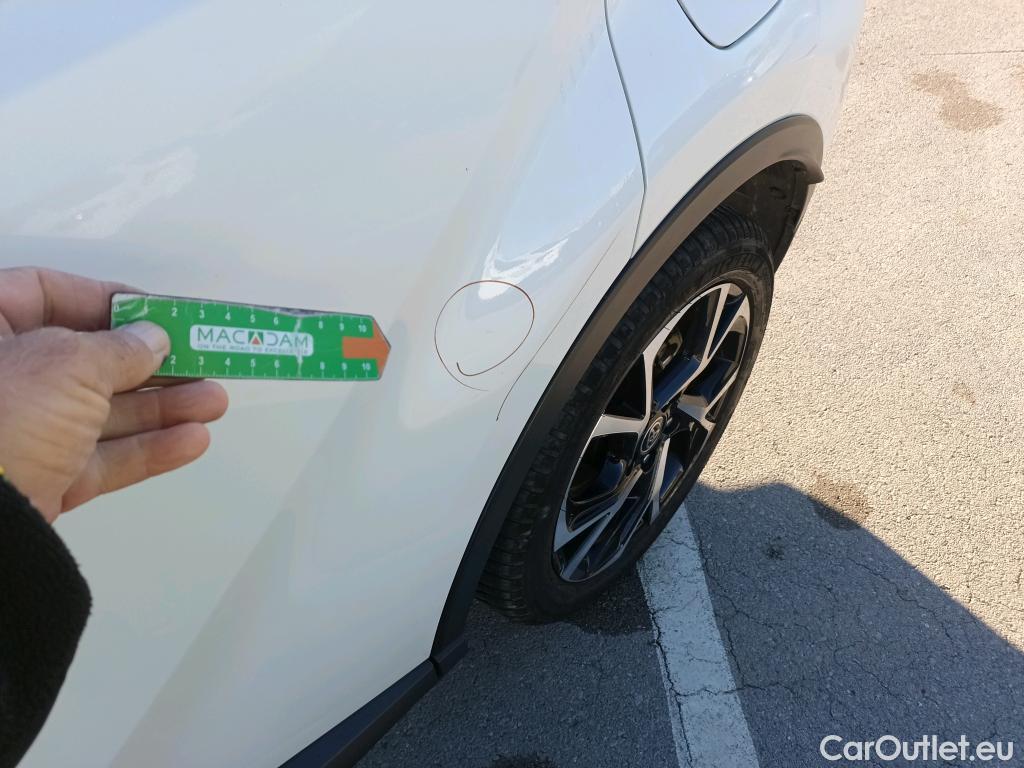  Toyota  C-HR TOYOTA  / 2019 / 5P / todoterreno 1.8 125H Advance #7