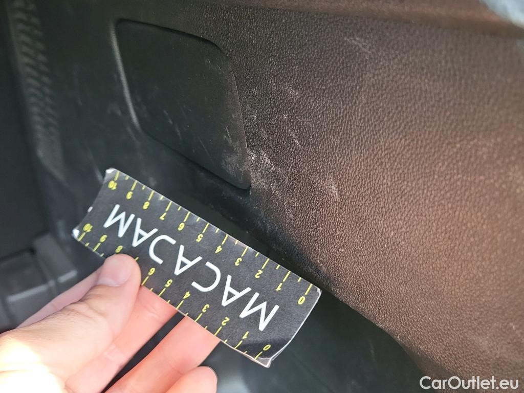  Opel   Grandland X OPEL Grandland / 2021 / 5P / todoterreno 1.5 CDTi Business Edition Auto #14