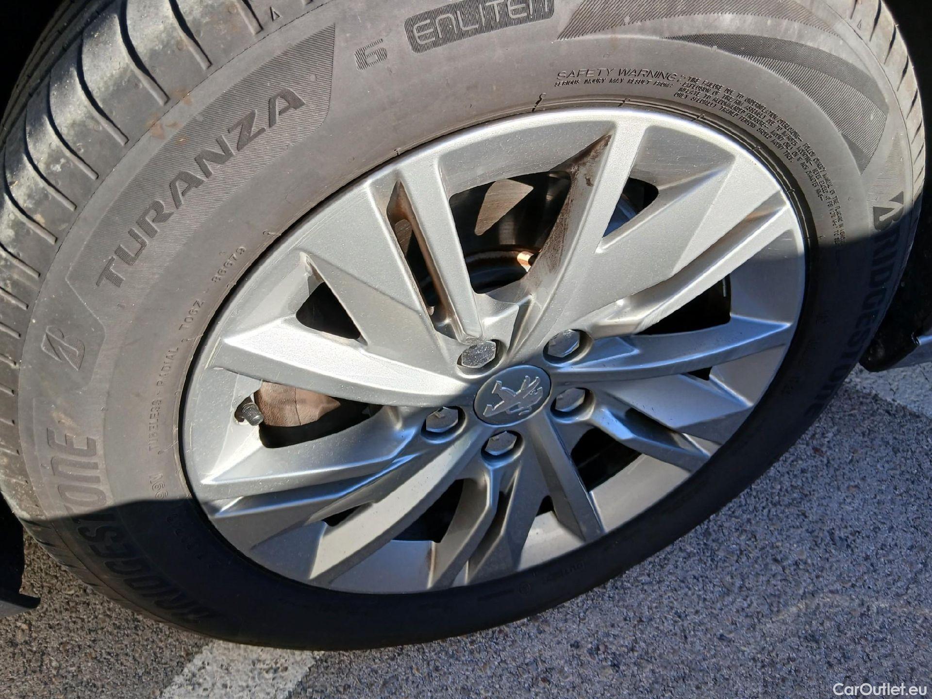  Peugeot  508 PEUGEOT  / 2018 / 5P / familiar SW Active Pack PureTech 130 S&S EAT8 #6